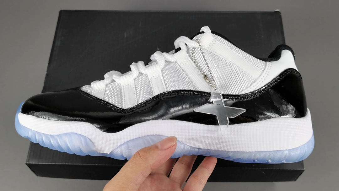 AJ11黑白康扣尺码40-47.5总