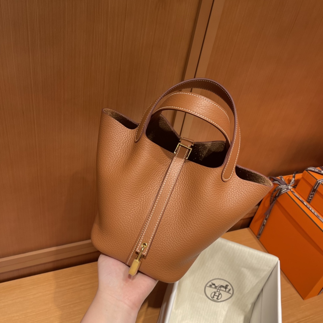 [Hermès Women