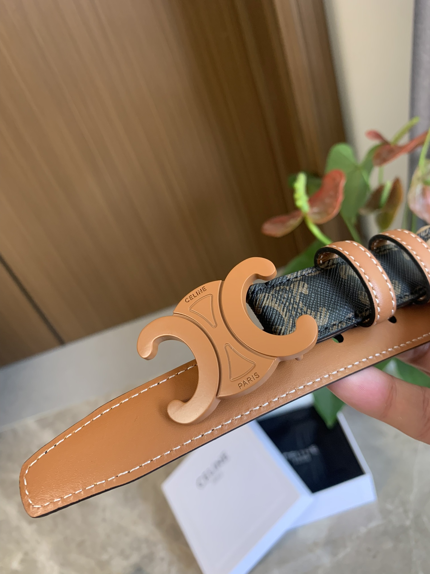 🉐️ CÉLINE 赛琳新款🆕 凯旋门腰带 TRIOMPHE 光滑小牛皮腰带 对版溜金金属件 宽2.5c