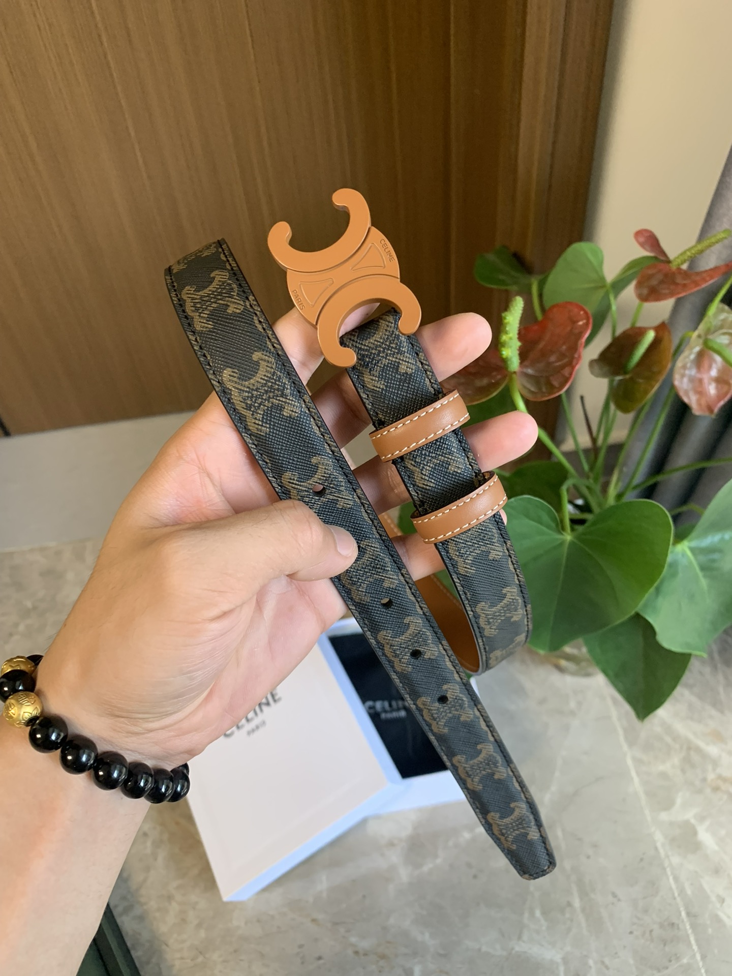 🉐️ CÉLINE 赛琳新款🆕 凯旋门腰带 TRIOMPHE 光滑小牛皮腰带 对版溜金金属件 宽2.5c