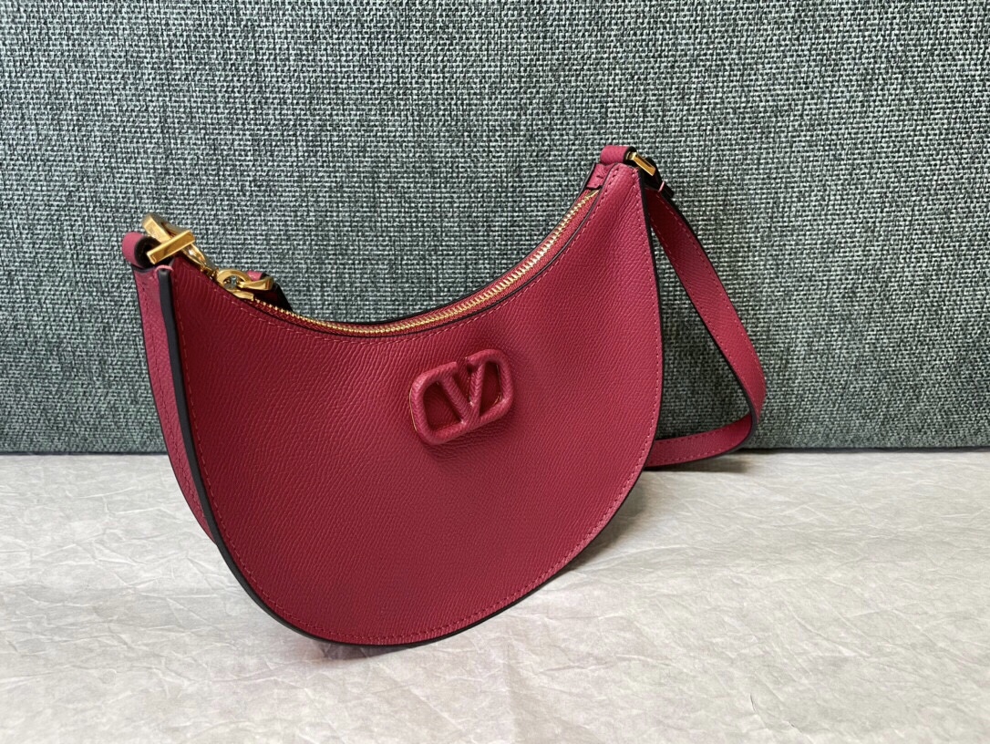 VALENTINO华伦天奴迷你掌纹小牛皮HOBO腋下包0724