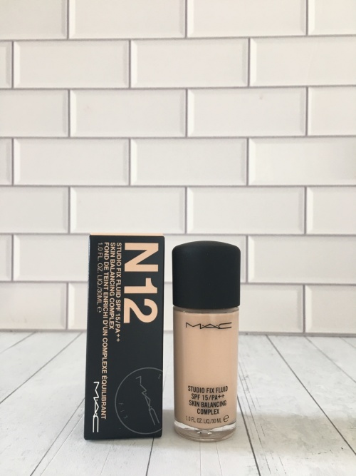 MAC Studio Fix Fluid Foundation SPF 15 - N12, Skin Balancing Complex 1 MAC Studio Fix Fluid Foundation SPF 15 - N12, Skin Balancing Complex