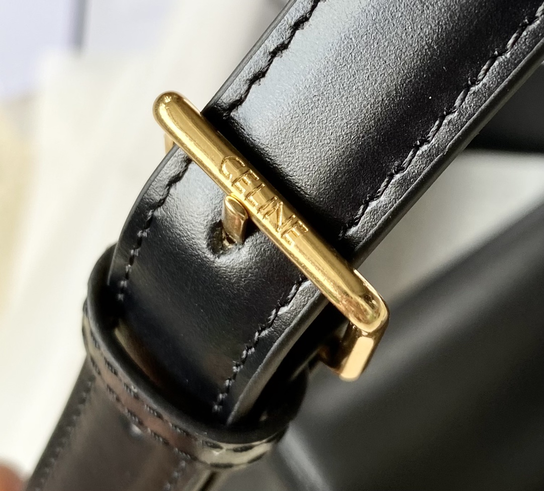 CELINE赛琳2022新款浮雕凯旋门肩背包199223