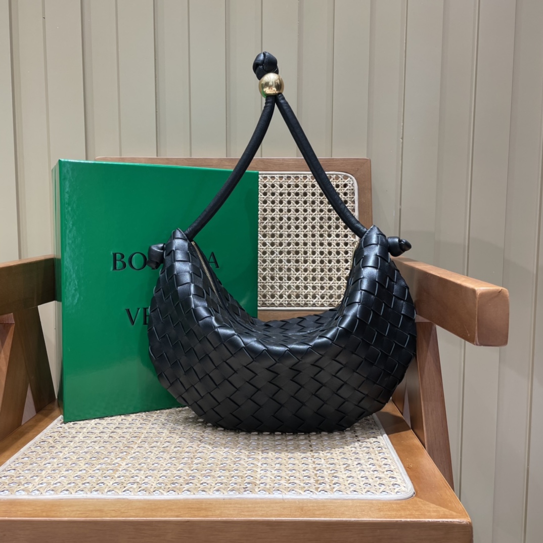 Bottega Veneta葆蝶家 TURN 40CM BAG 701024黑色