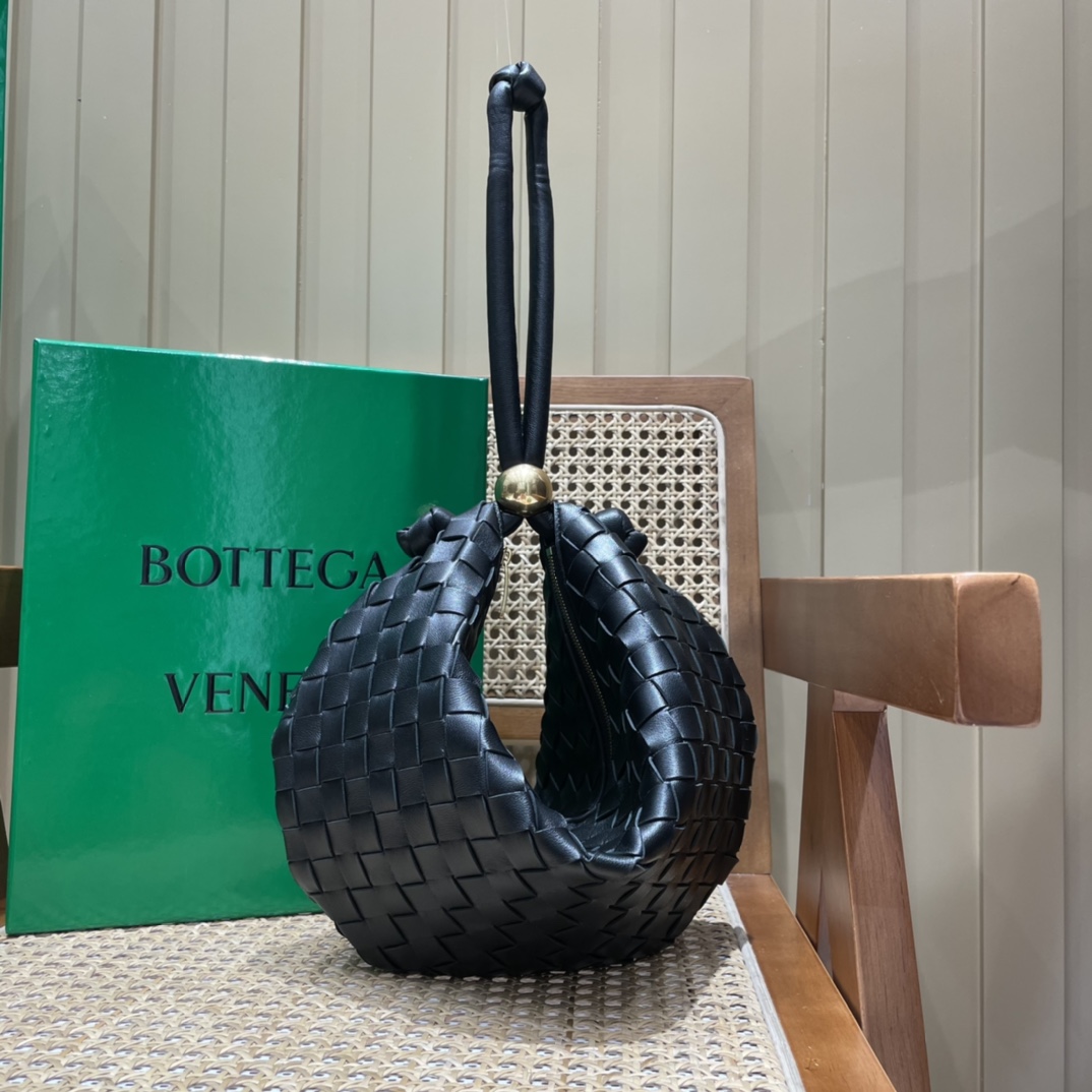 Bottega Veneta葆蝶家 TURN 40CM BAG 701024黑色