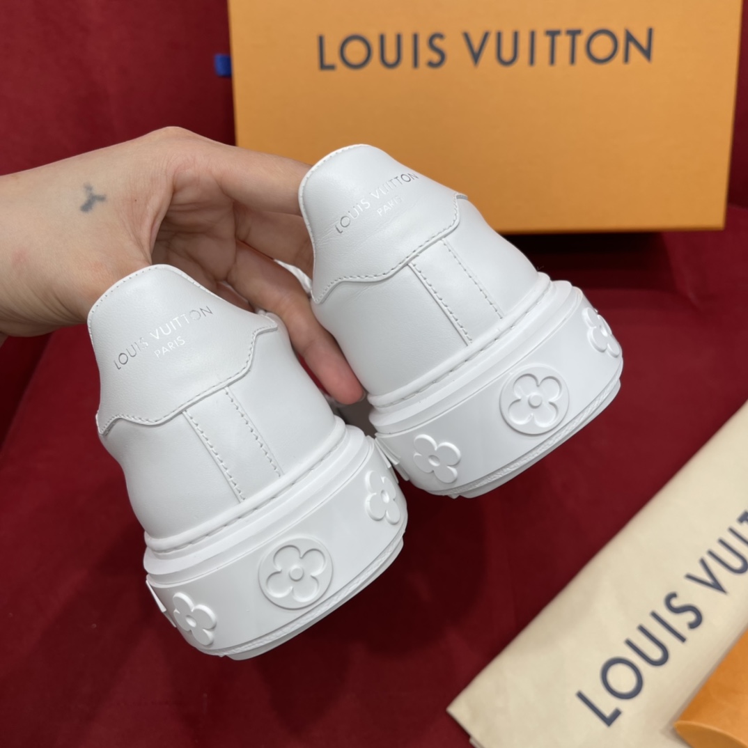 LV/路易威登   镶钻拼接logo驴牌女士运动鞋