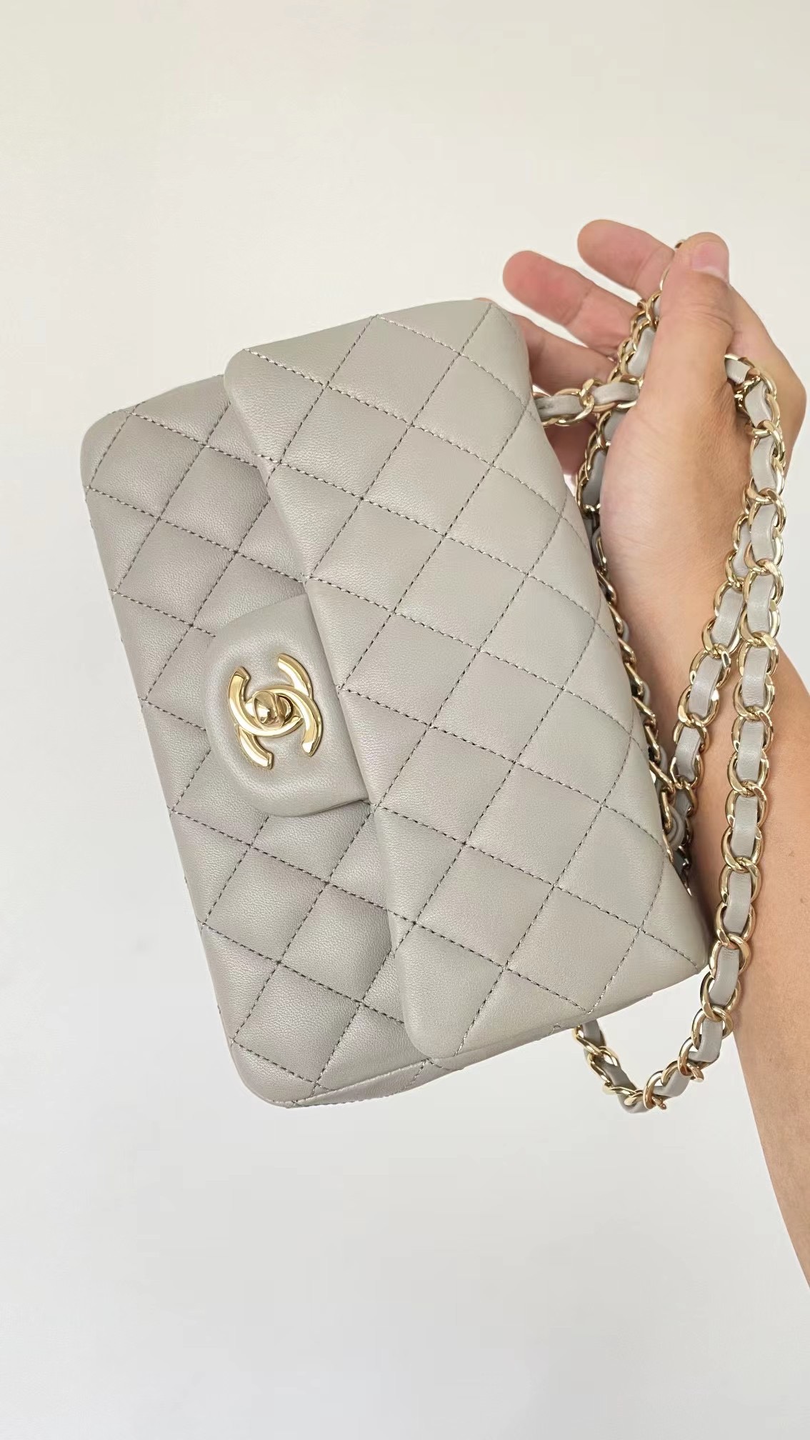 Túi Chanel Mini 8 Flap Bag Da Lamskin