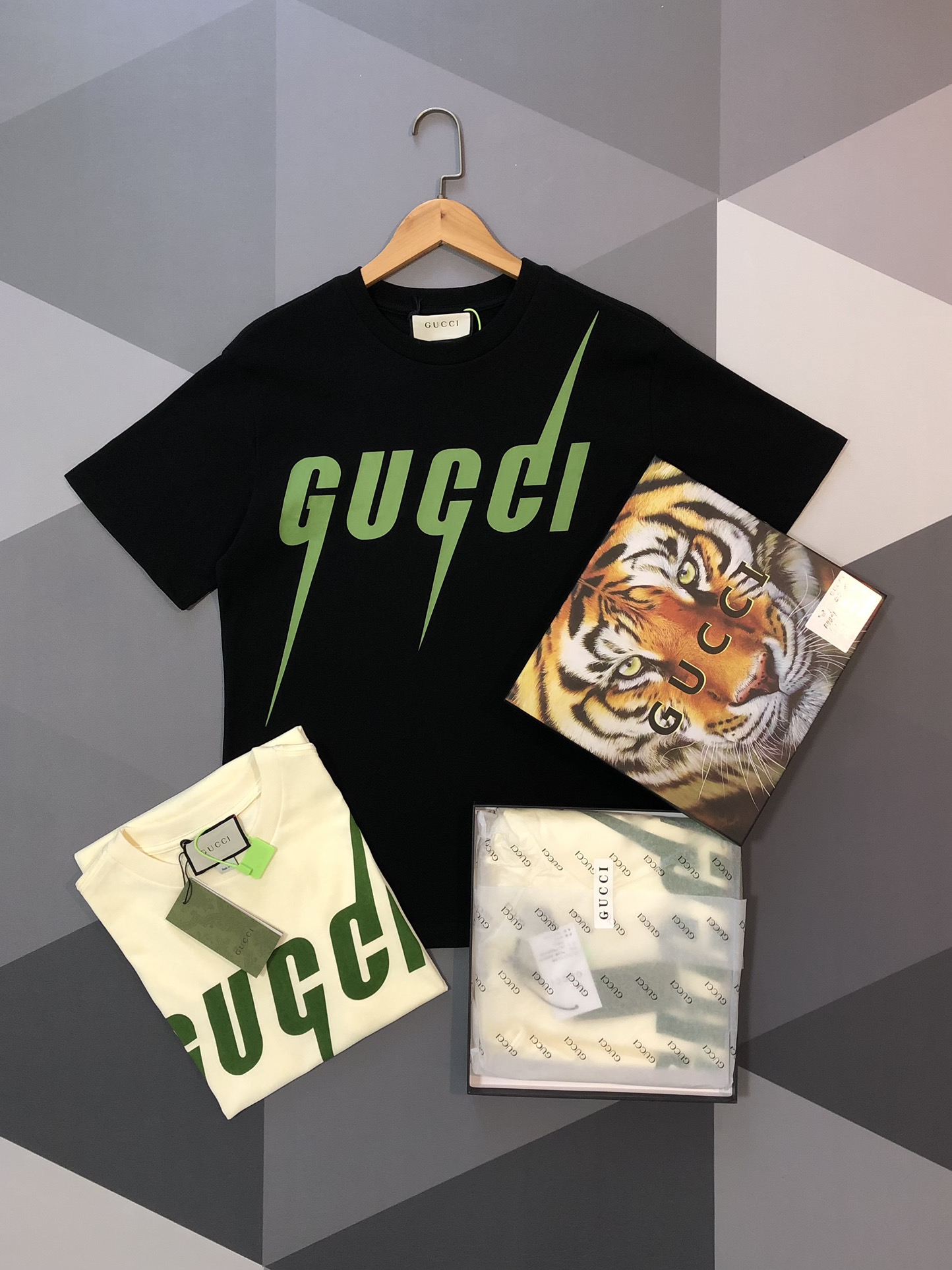 Yupoo Gucci Bags Watches Nike Clothing Jordan Yeezy Balenciaga Shoes
