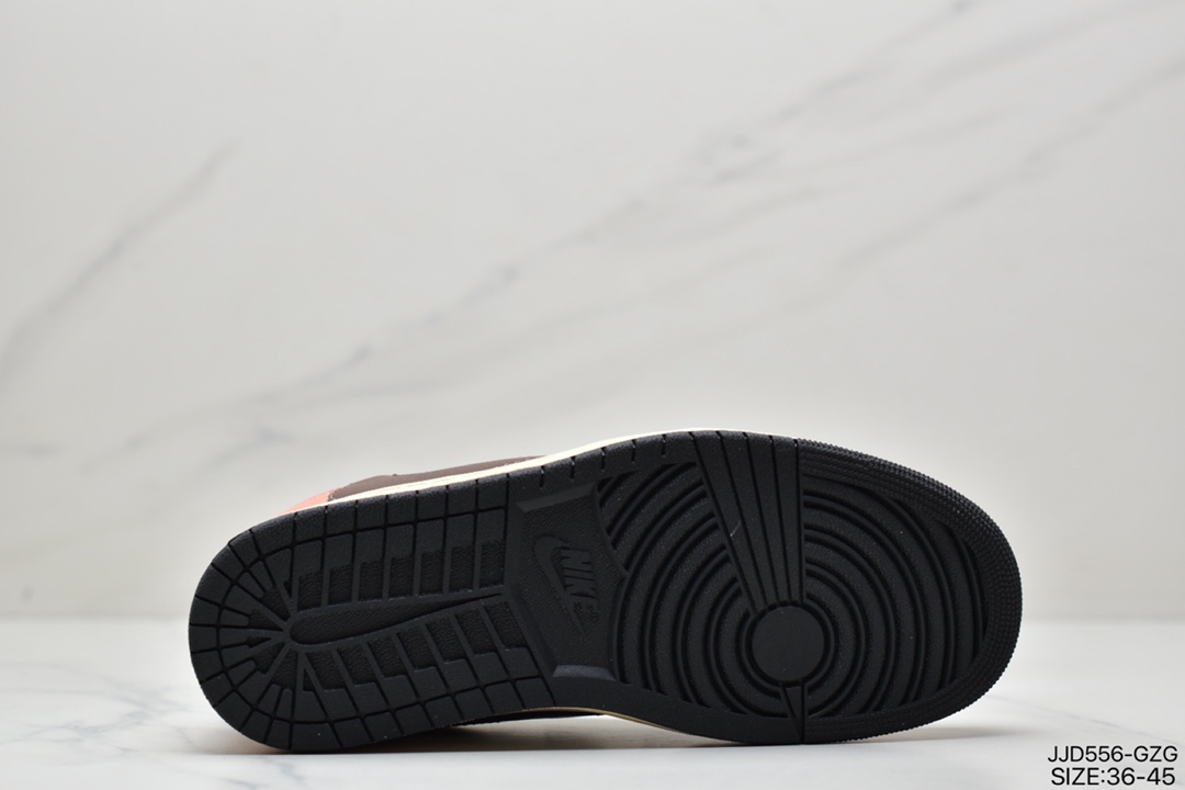 130 携手当红嘻哈歌手特拉维斯·斯科特Travis Scott x Nike Air Jordan 1 Low OG SP”White/Blue”AJ1乔丹一代