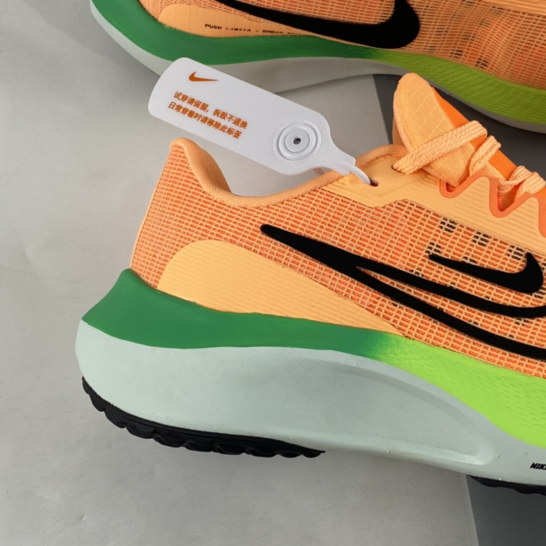P180  Nike Zoom Fly 5 耐克超弹轻盈跑步鞋 DM8974-800
