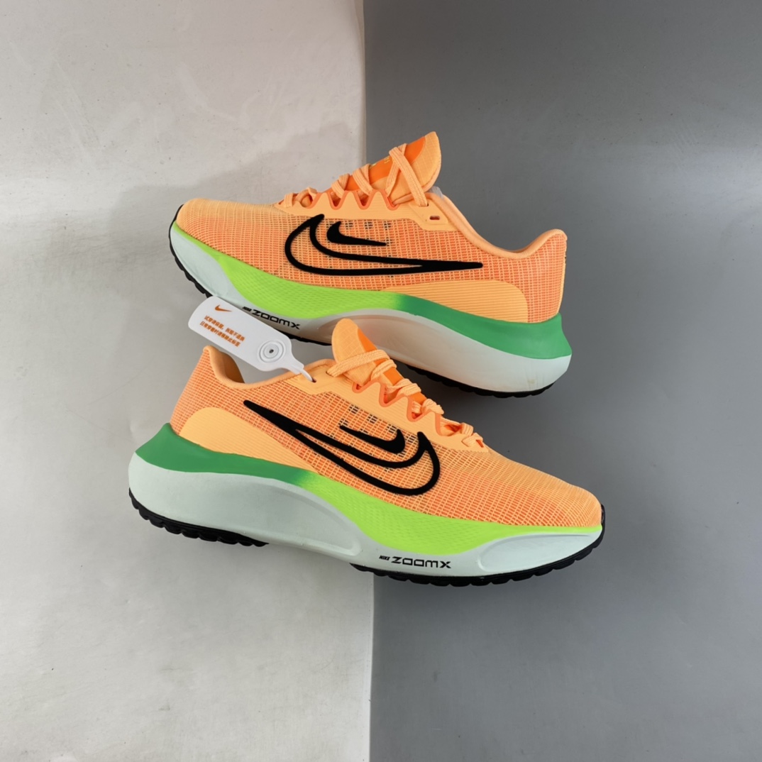 P180  Nike Zoom Fly 5 耐克超弹轻盈跑步鞋 DM8974-800