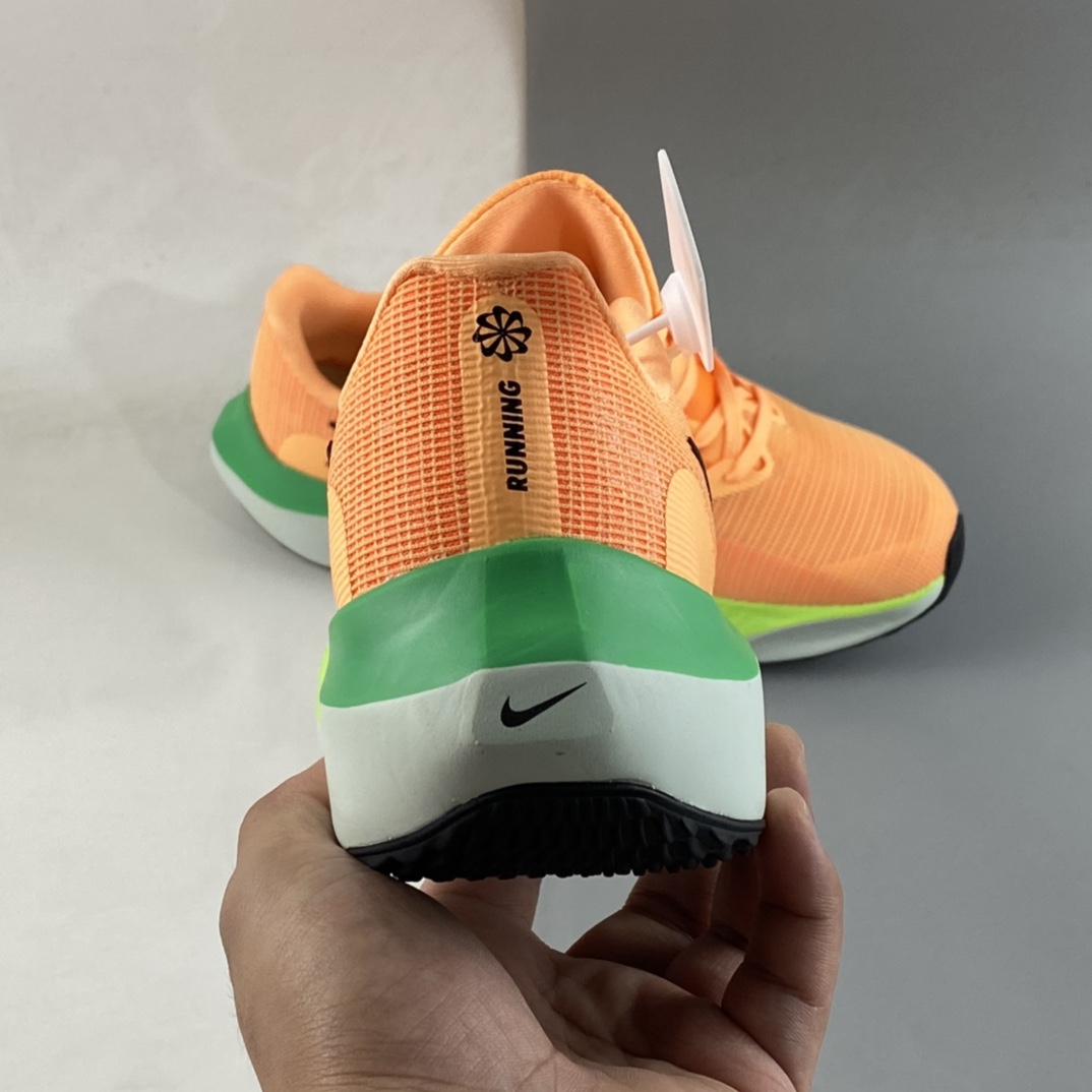 P180  Nike Zoom Fly 5 耐克超弹轻盈跑步鞋 DM8974-800