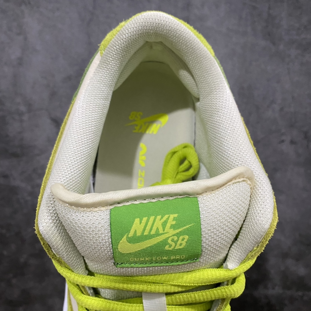 图片[9]-Top纯原 NK Dunk Low 青苹果 独立精准数据化开发 所有材料来自原厂 市面风气败坏 挂羊头卖狗肉的太多 我们坚持真材实料 %100数据化拆解原鞋开发 精准选材 话不多说 真正用心做货的只有这里 拿到手的那一刻才是真的 货号：DM0807-300 尺码：36 36.5 37.5 38 38.5 39 40 40.5 41 42 42.5 43 44 44.5 45 46 4-选品中心