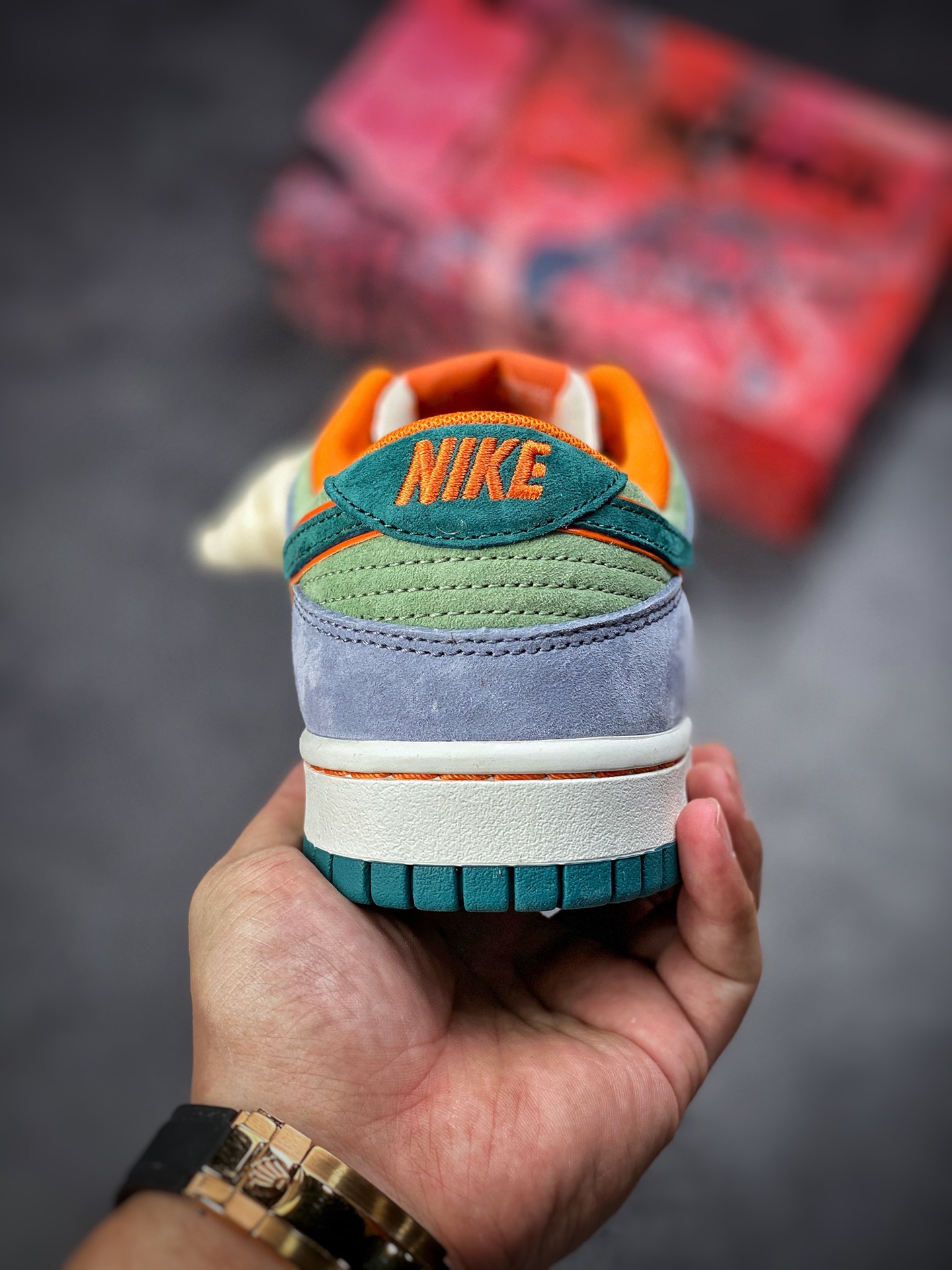 300 #纯原大厂出品 Otomo Katsuhiro x Nike SB Dunk Low ”Steamboy OST” LF0039-017