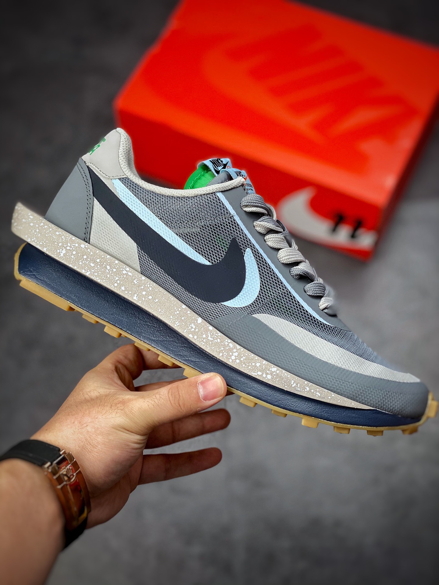 180 Sacai x Nike LVD Waffle Daybreak 联名解构