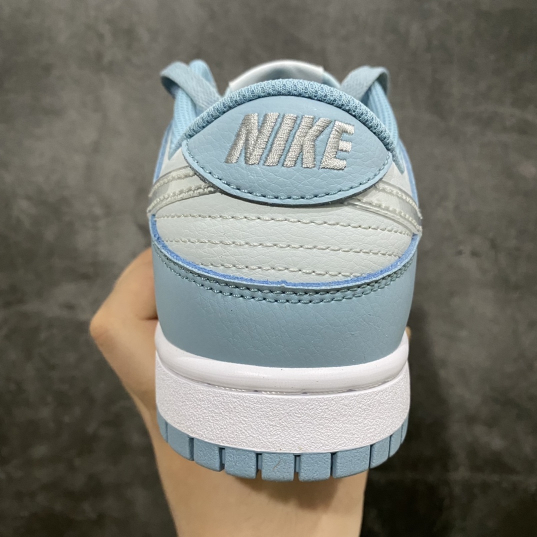 图片[4]-PK版本 Dunk Low \”TPU Swoosh Blue\” 蓝灰 复古耐磨 低帮休闲板鞋 货号：DH9765-401 #纯原生产线 独立开发 #独家原版原盒 原底原料 开模打造 #原厂织唛鞋标 高精密准度 #原楦原纸板开发 匹配原版98%以上 #后跟垫棉独家呈现 反口里弧度正确 #原厂鞋垫 背胶 后跟电绣针数 与正品一致 #原厂头层皮料 原厂车缝线 质感无敌 #皮料切割干净 无任何毛边 清洁度细节完美 尺码：35.5 36 36.5 37.5 38 38.5 39 40 40.5 41 42 42.5 43 44 44.5 45 46 47.5-选品中心
