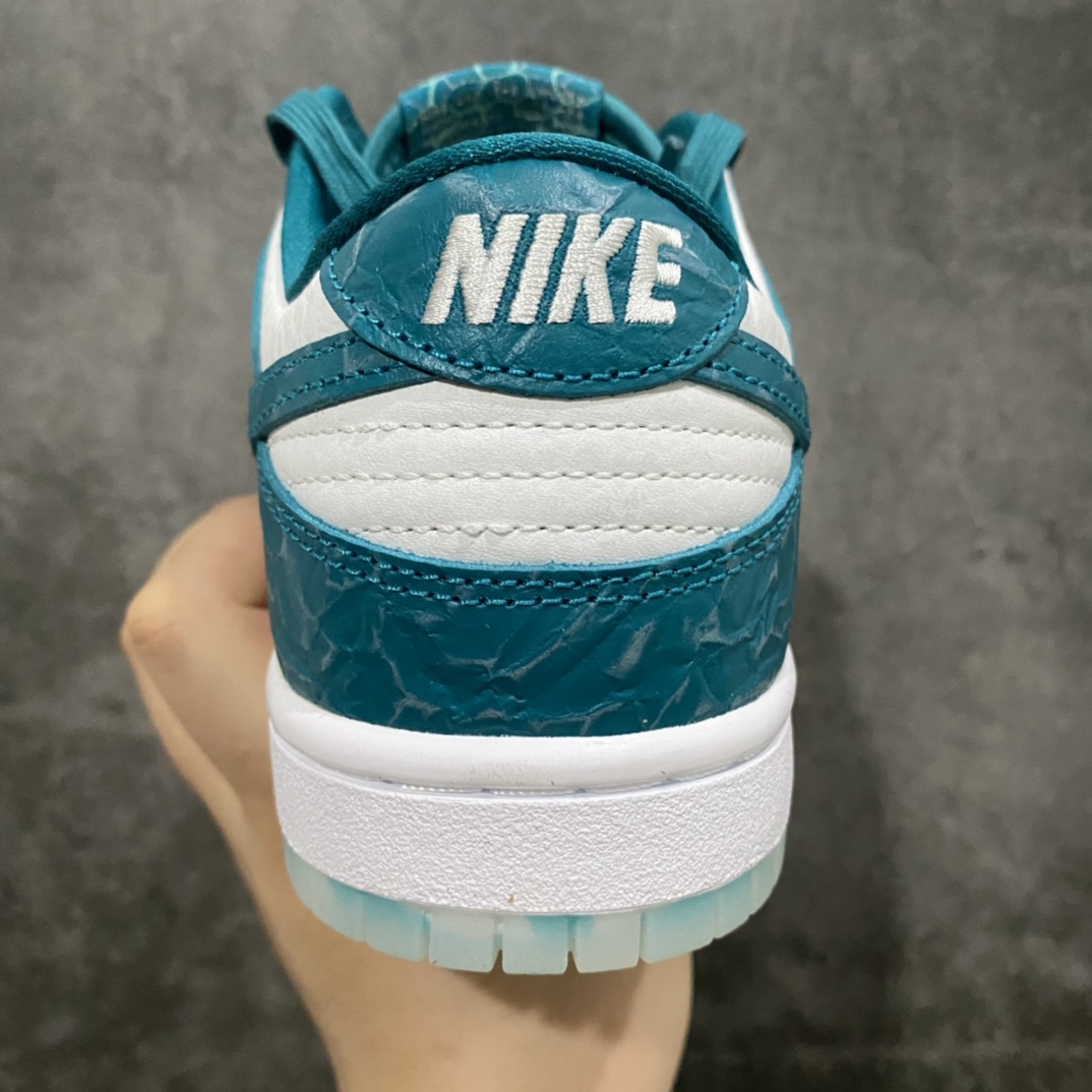 图片[4]-Top版本Dunk Low \”Ocean\” 蓝色 海洋 低帮潮流休闲板鞋 货号：DV3029-100 顶级纯原生产线 独立开发 独家原版原盒 原底原料 开模打造 原厂织唛鞋标 高精密准度 原楦原纸板开发 匹配原版98%以上 后跟垫棉独家呈现 反口里弧度正确 原厂鞋垫 背胶 后跟电绣针数 与正品一致 原厂头层皮料 原厂车缝线 质感无敌 皮料切割干净 无任何毛边 清洁度细节完美 尺码：35.5 36 36.5 37.5 38 38.5 39 40 40.5 41 42 42.5 43 44 44.5 45 46 47.5-选品中心