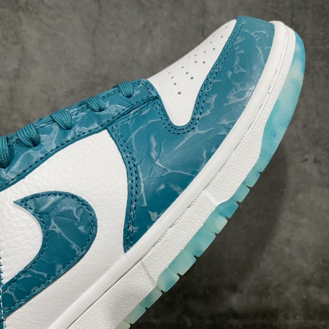 图片[5]-Top版本Dunk Low \”Ocean\” 蓝色 海洋 低帮潮流休闲板鞋 货号：DV3029-100 顶级纯原生产线 独立开发 独家原版原盒 原底原料 开模打造 原厂织唛鞋标 高精密准度 原楦原纸板开发 匹配原版98%以上 后跟垫棉独家呈现 反口里弧度正确 原厂鞋垫 背胶 后跟电绣针数 与正品一致 原厂头层皮料 原厂车缝线 质感无敌 皮料切割干净 无任何毛边 清洁度细节完美 尺码：35.5 36 36.5 37.5 38 38.5 39 40 40.5 41 42 42.5 43 44 44.5 45 46 47.5-选品中心