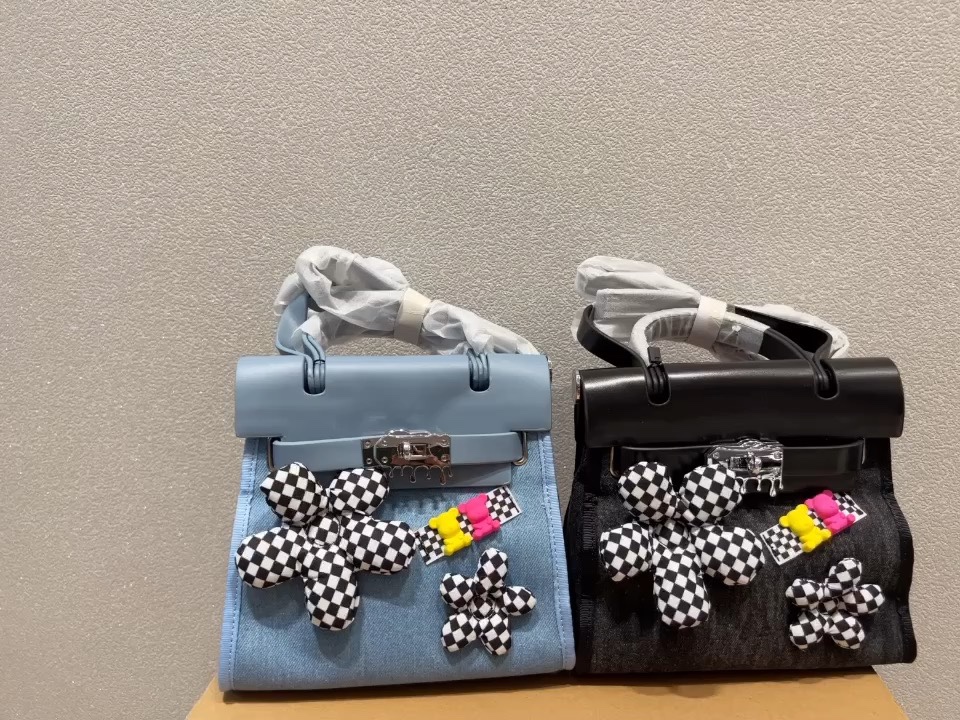 Yupoo Gucci Bags Watches Nike Clothing Jordan Yeezy Balenciaga Shoes
