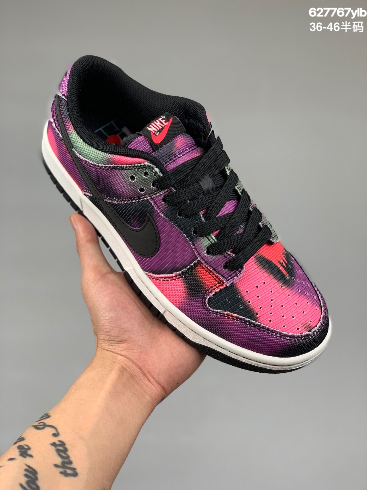 本地
耐克Nike SB Dunk Low Retro PRM