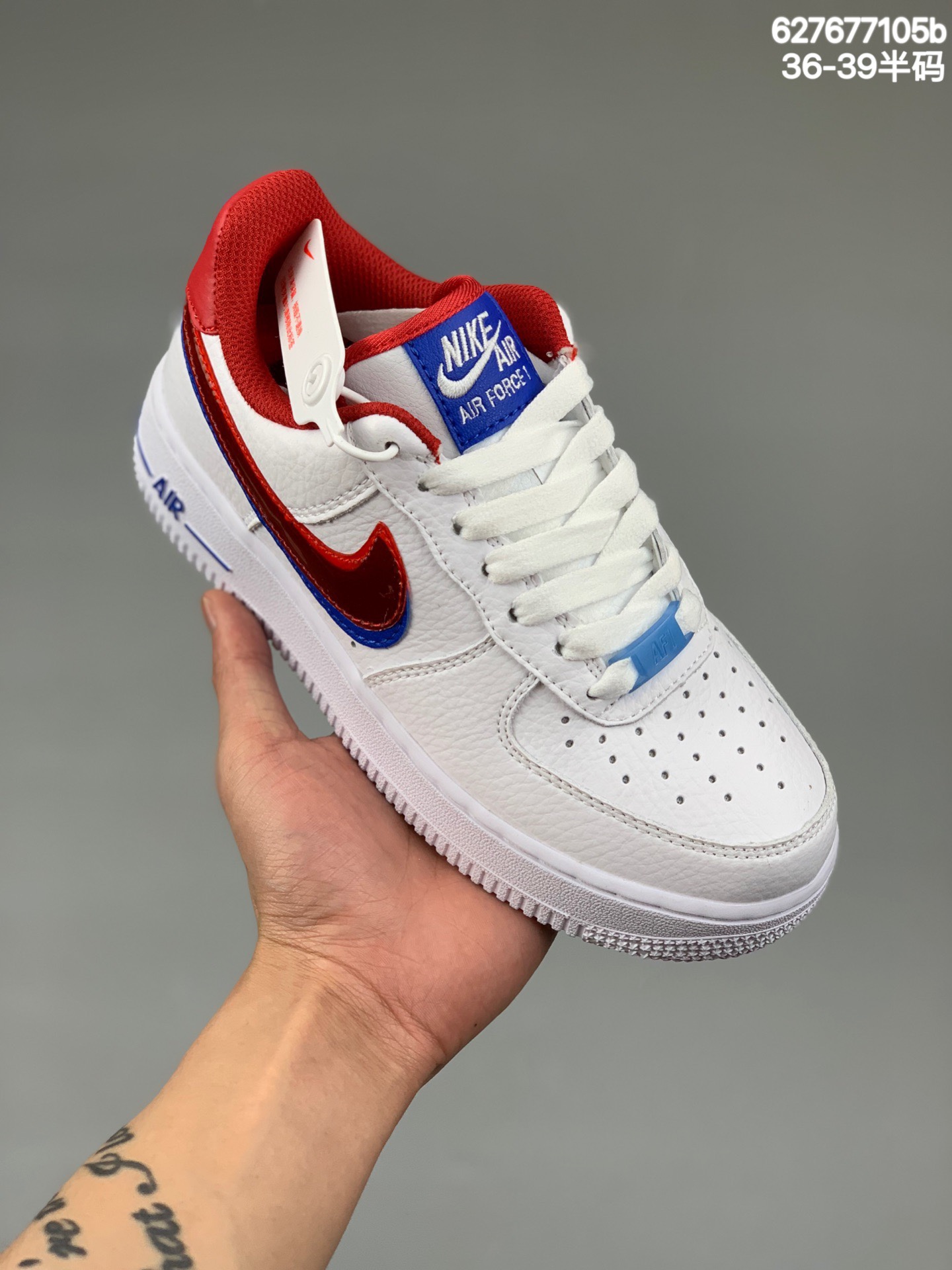 本地
耐克 真标带半码 空军一号AF1 Nike Air Force 1’07 Low 货号：DA3039 623 低帮 板鞋 Size:36 36.5 37.5 38 38.5 39  编码：627677105b