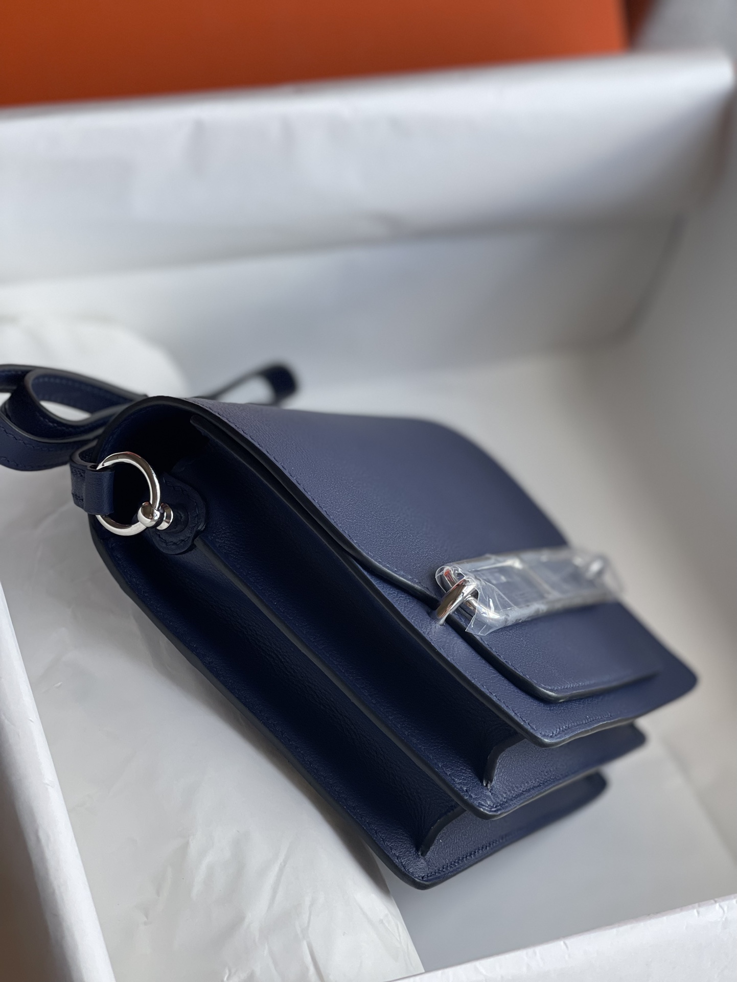 Hermès Pig nose bag Roulis 19cm picture sapphire blue gold and silver buckle ready stock Evercolor leather