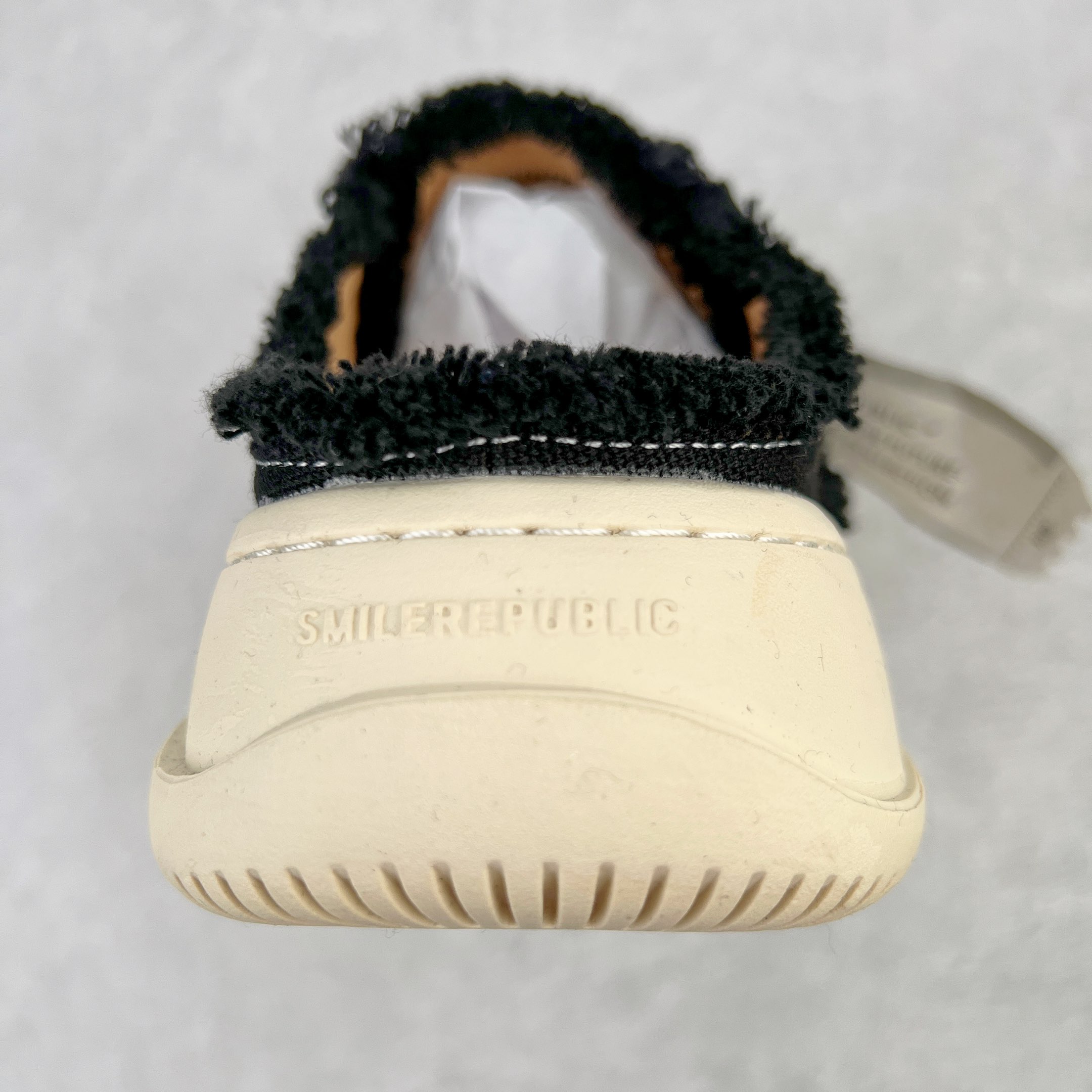 图片[8]-＃开春福利 SMILEREPUBLIC檀健次同款经典新款起司猫低帮开口笑厚底帆布鞋 新晋街头鞋履品牌SMILEREPUBLIC Canvas 系列 以 SMILE 为灵感来源 捕捉潮流 主打柔软的帆布设计 有裁切的羊毛流苏与独特编织技艺 超软水染牛皮内里 注塑成型鞋垫 4cm厘米外增高效果橡胶鞋底 尺码：35 36 37 38 39 40 41 42 43 44-选品中心