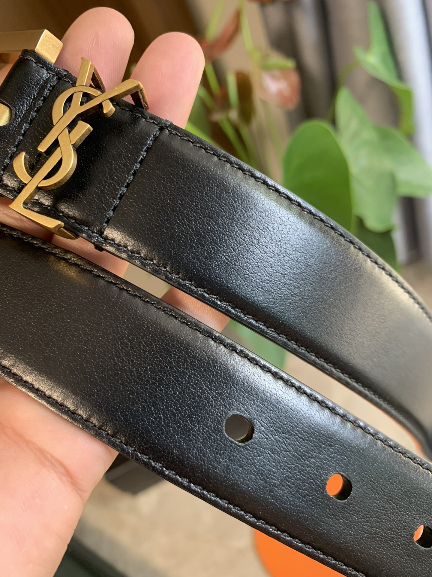 YSL Saint-Lorland Belt: Double-Sided Leather, CASSANDRE Ring, 3.0 cm Width. - 图片 5