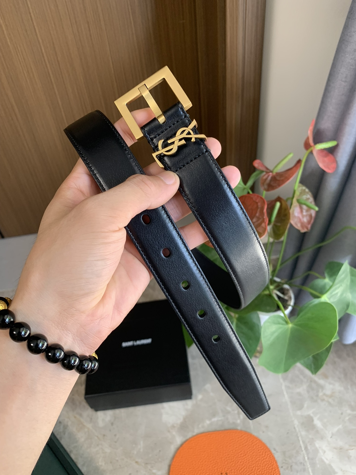 YSL Saint-Lorland Belt: Double-Sided Leather, CASSANDRE Ring, 3.0 cm Width. - 图片 6