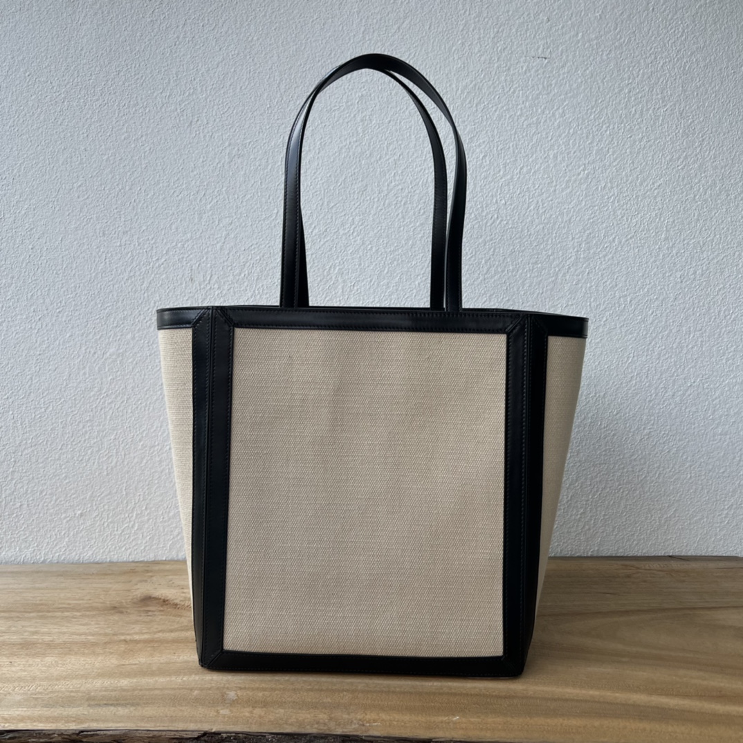 C家新作CABASショッピングバッグ - 知性と優雅を兼ね備えたデザイン