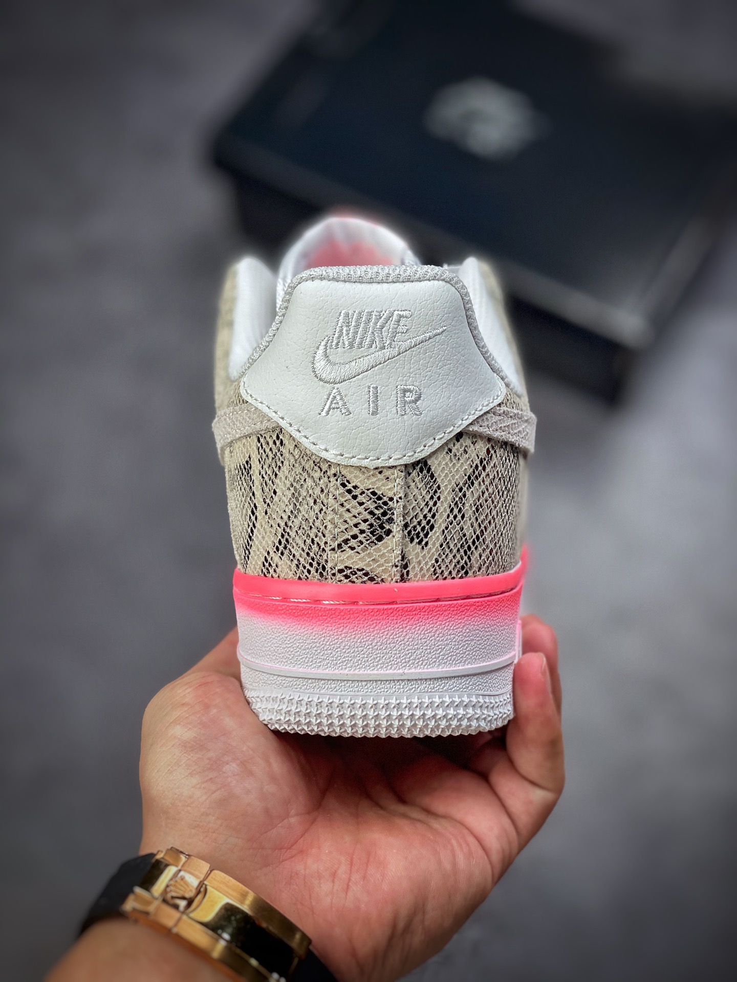 180 Nike Air Force 1 Low 07 白粉蛇纹 DV1031-030