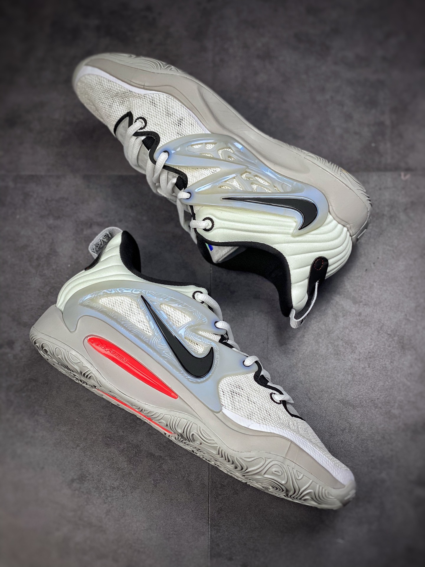 230  Nike KD 15 EP 黑白灰 杜兰特 15代 减震耐磨低帮篮球鞋 DM1054-100