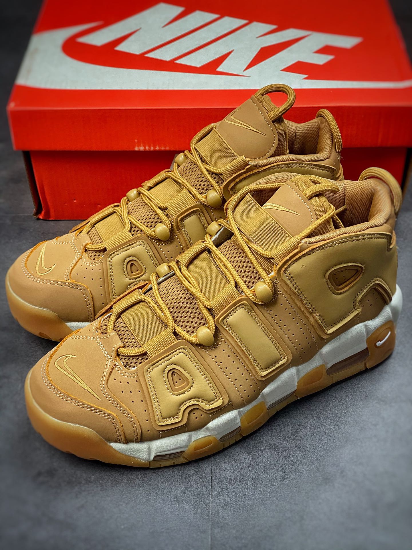 260 Air More Uptempo 小麦黄 代表着历史最高版本皮蓬 AA4060-200