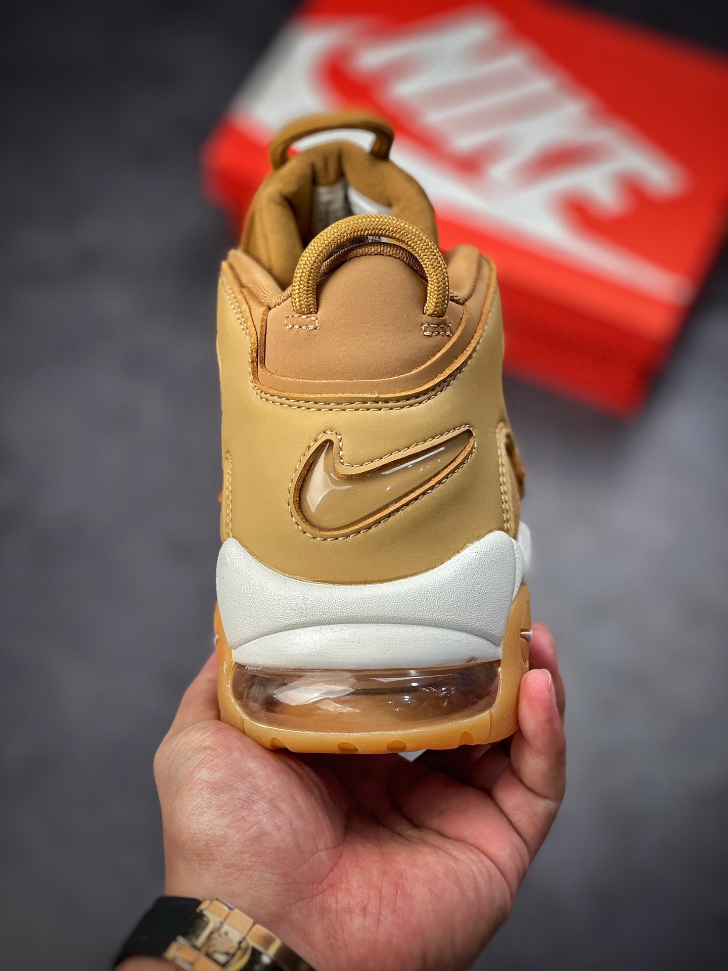 260 Air More Uptempo 小麦黄 代表着历史最高版本皮蓬 AA4060-200