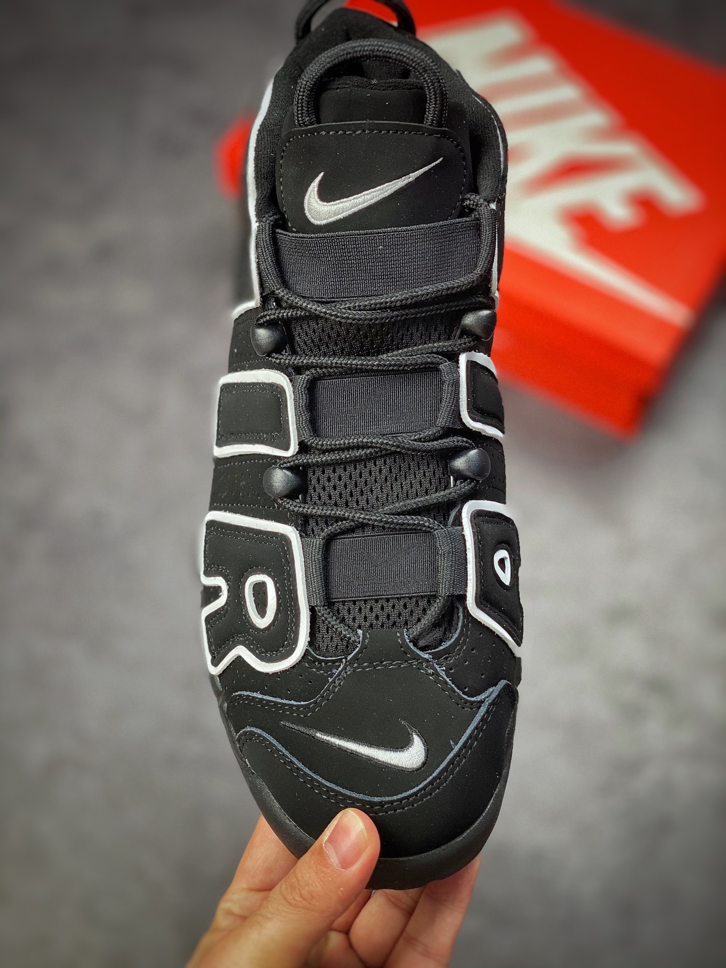 260 Air More Uptempo 黑白 代表着历史最高版本皮蓬 414962-002
