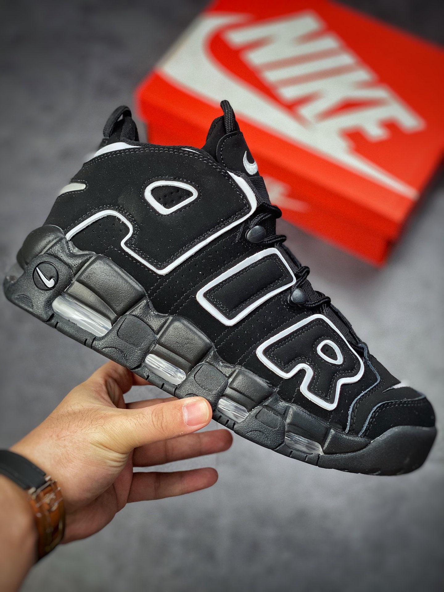 260 Air More Uptempo 黑白 代表着历史最高版本皮蓬 414962-002