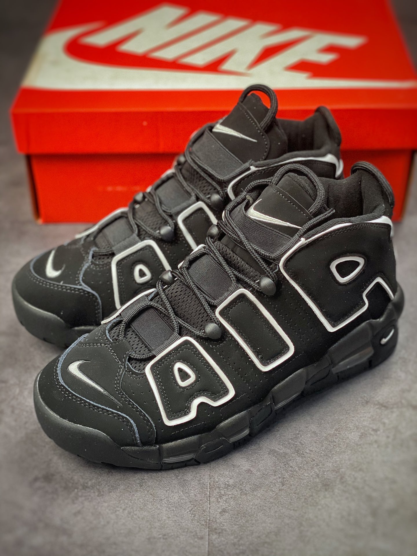 260 Air More Uptempo 黑白 代表着历史最高版本皮蓬 414962-002