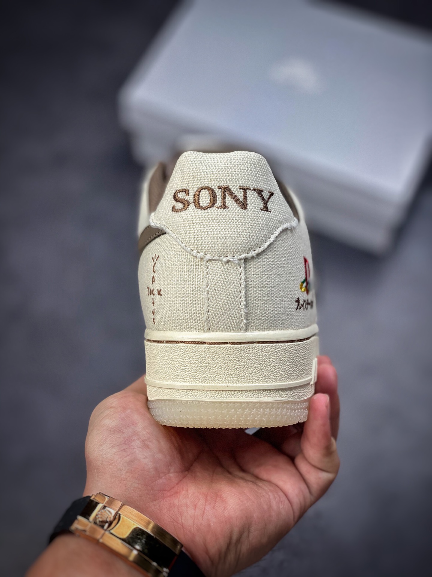 240 Nike Air Force 1 Low 07 × SONY 倒钩 BQ5826-208
