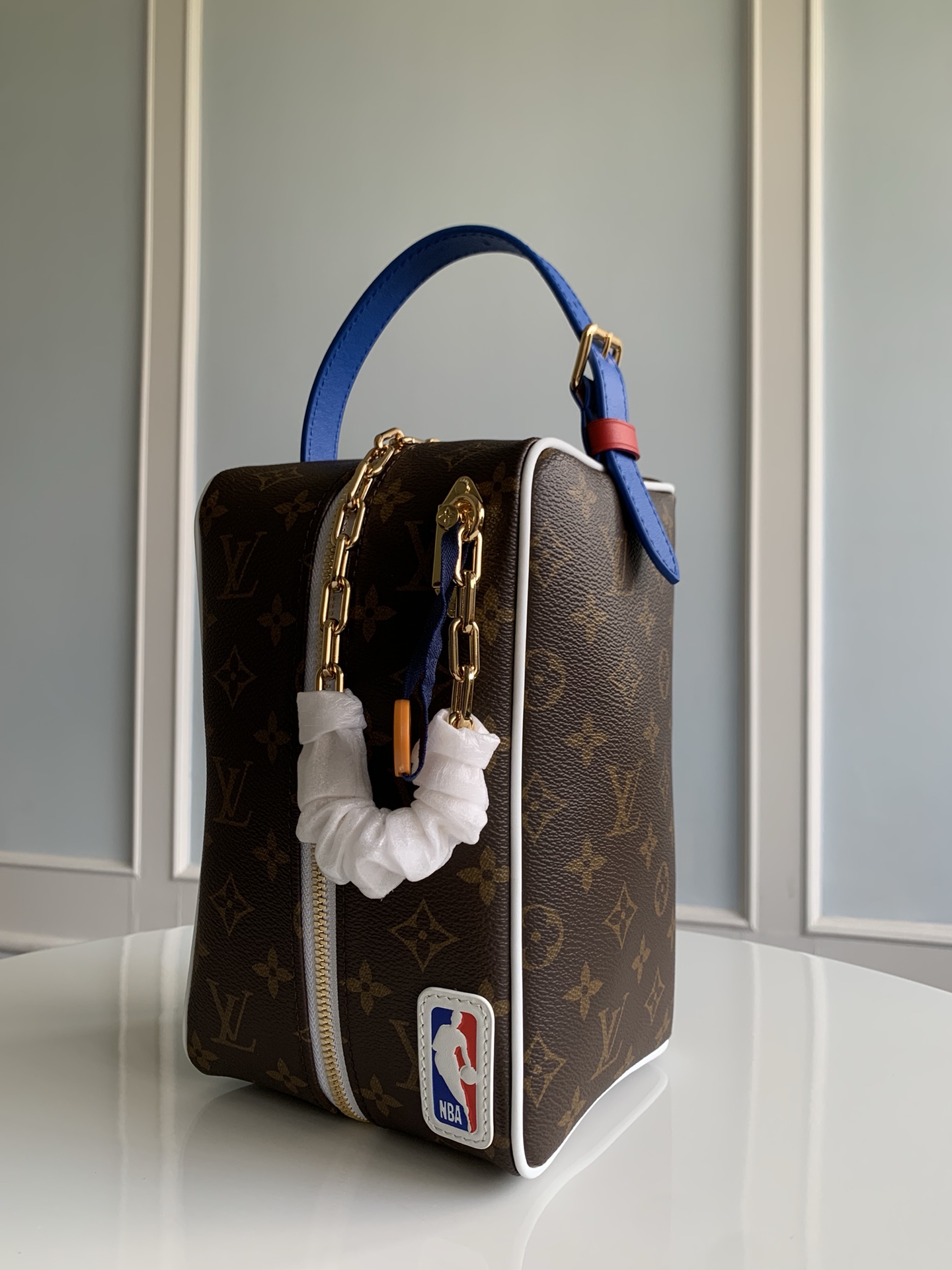 Louis Vuitton LV XNBA CLOAKROOM DOPP KIT M85149