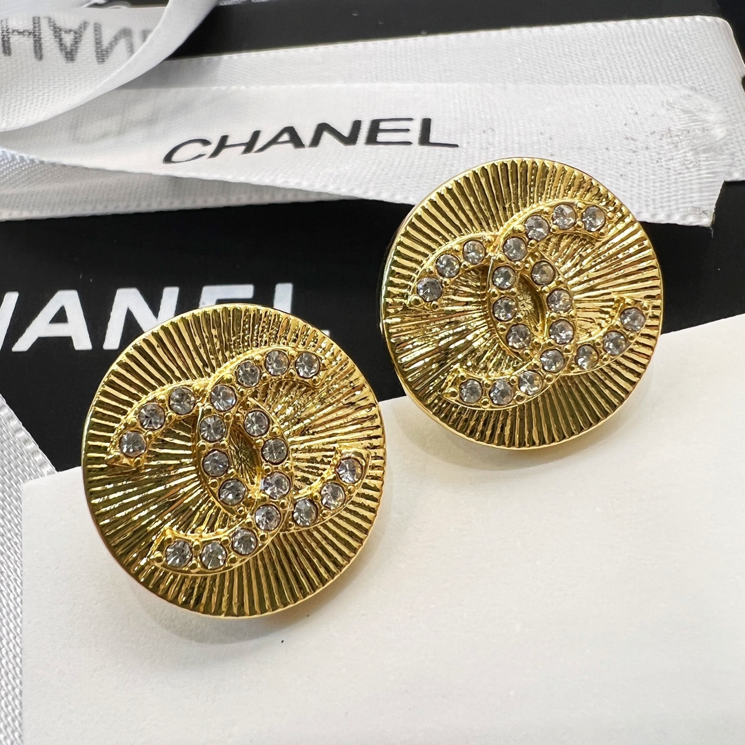新款☑️CHANEL香奈儿双c圆形耳钉耳环