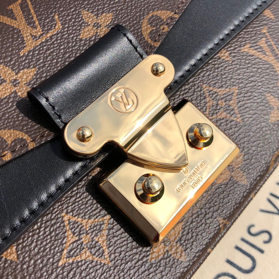 🌼 m46126尺寸24.5×15×6.5海外渠道特供，LV最近新推出，MARCEAU链条手袋时尚干练的