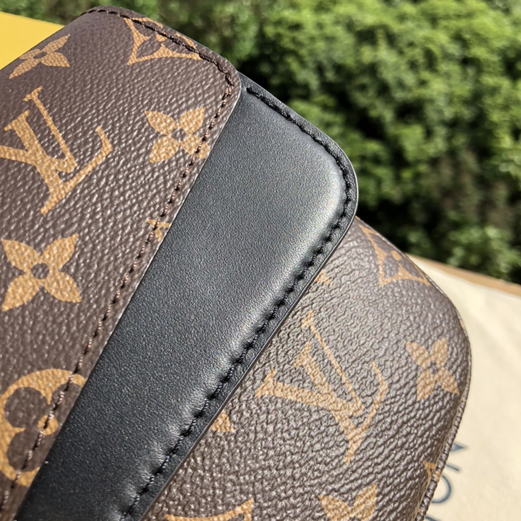 🌼 m46126尺寸24.5×15×6.5海外渠道特供，LV最近新推出，MARCEAU链条手袋时尚干练的