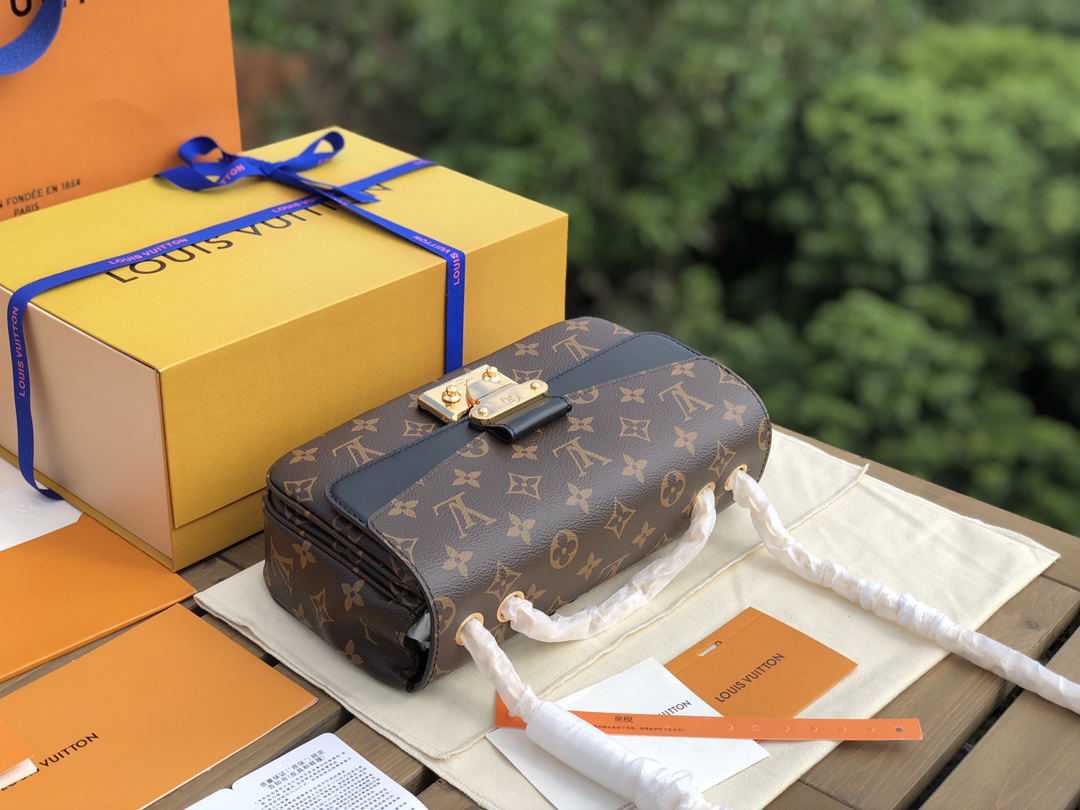 🌼 m46126尺寸24.5×15×6.5海外渠道特供，LV最近新推出，MARCEAU链条手袋时尚干练的