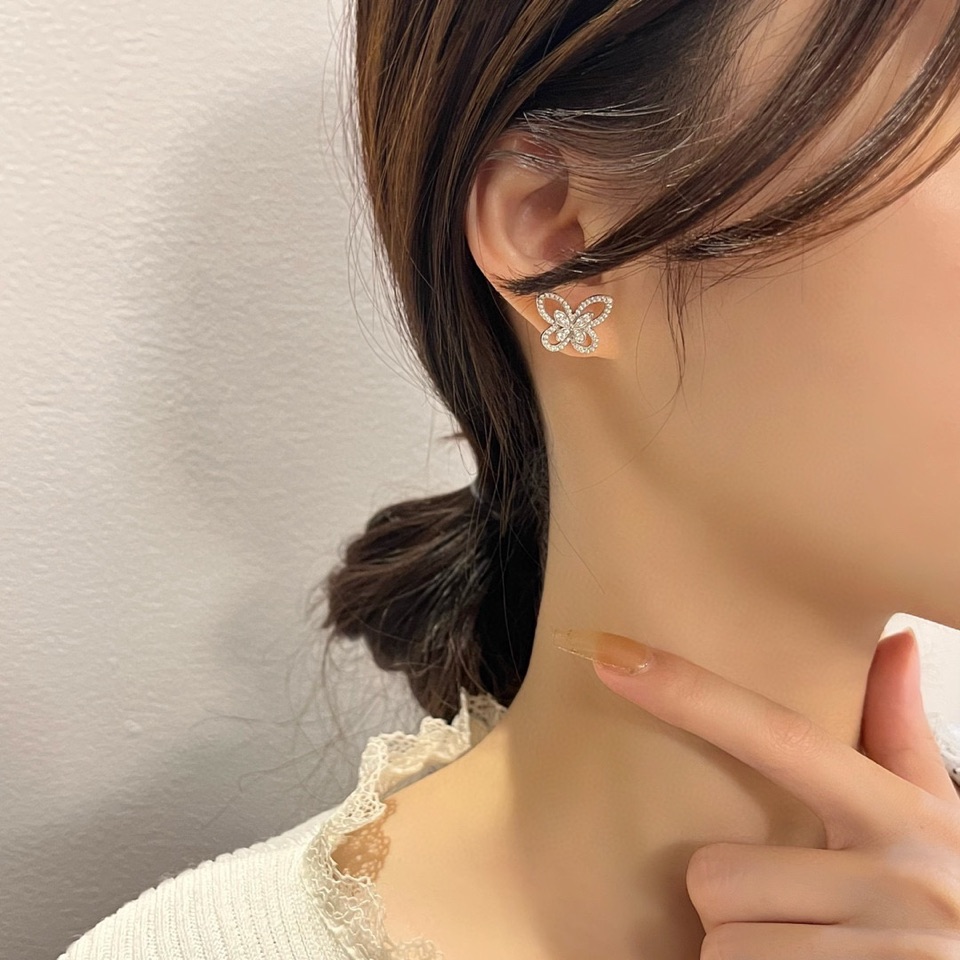 NO:857713,Graf butterfly earrings Seiko version, with flying saucer plug, Graf earrings19860909格拉芙蝴蝶耳钉 精工版本,搭配飞碟塞,格拉芙耳钉,Jewelry