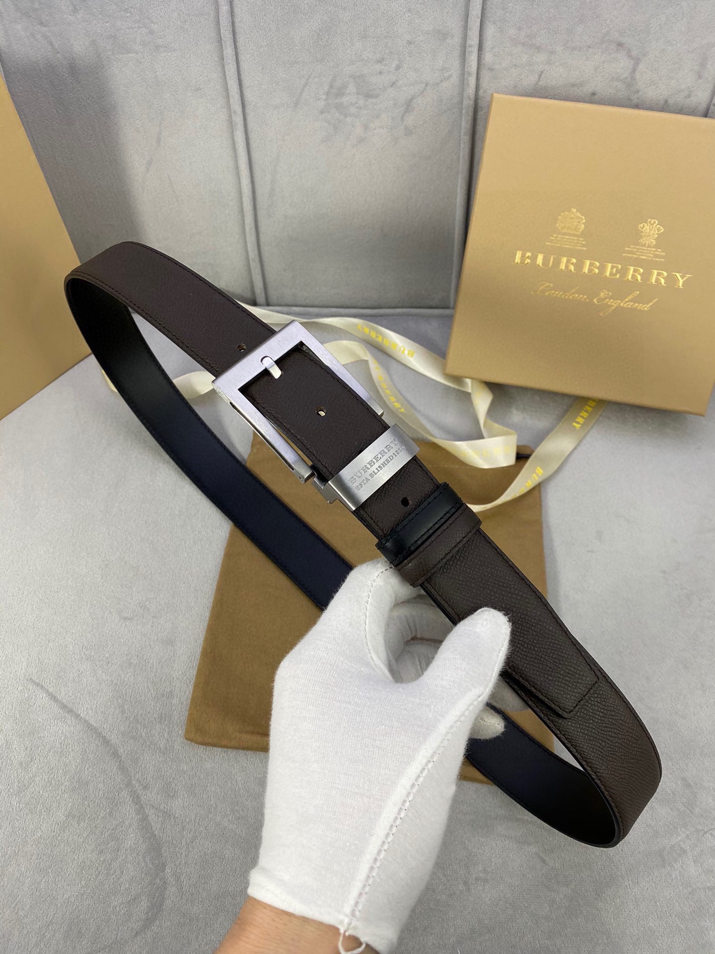 宽度3.5cmBURBERRY巴宝利