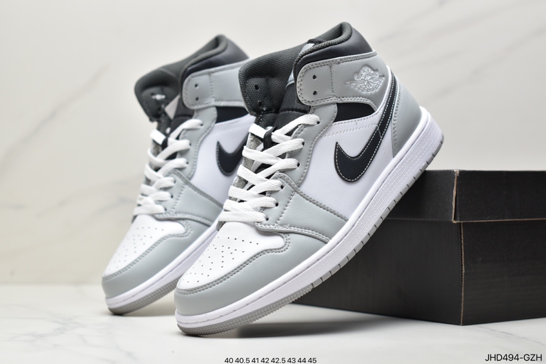 190 Air Jordan 1 Mid ”Obsidian”黑曜石 乔一中邦 当前市场最优版本554724-174