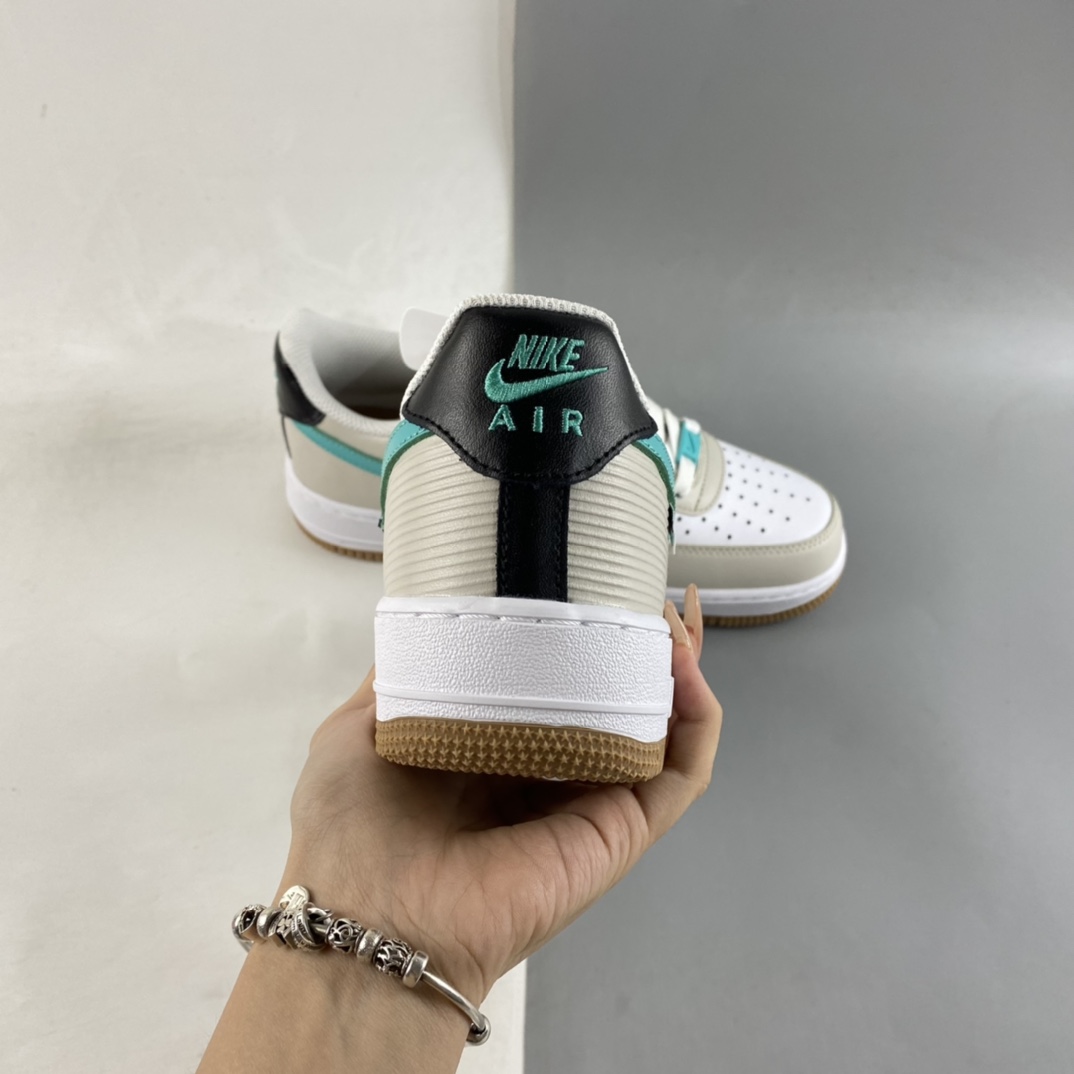 P200  Nike Air Force 1’07 Low 空军一号低帮休闲板鞋 DX6062-101