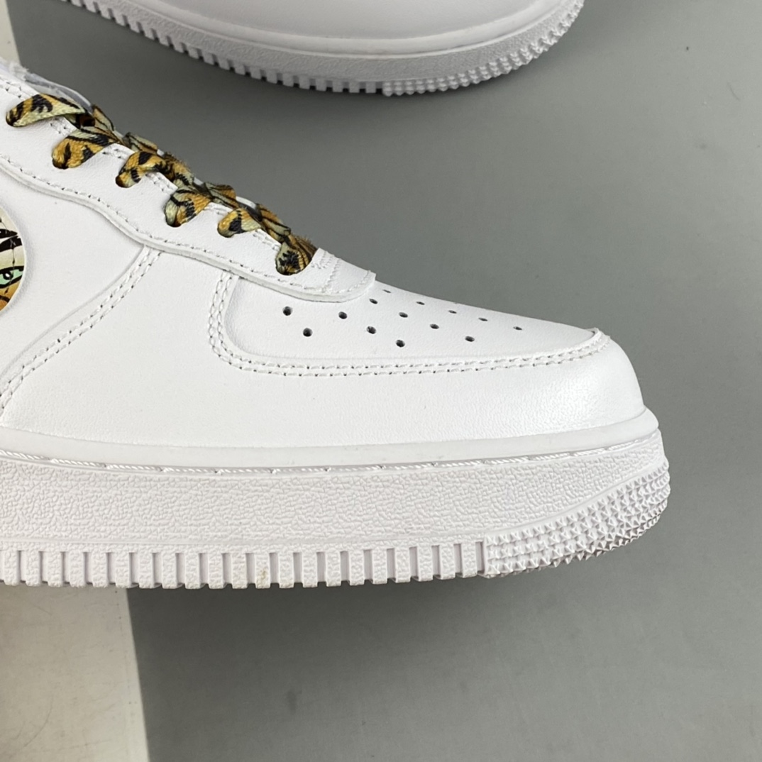 P200  Nike Air Force 1’07 Low 空军一号低帮经典休闲板鞋 CZ0270-110