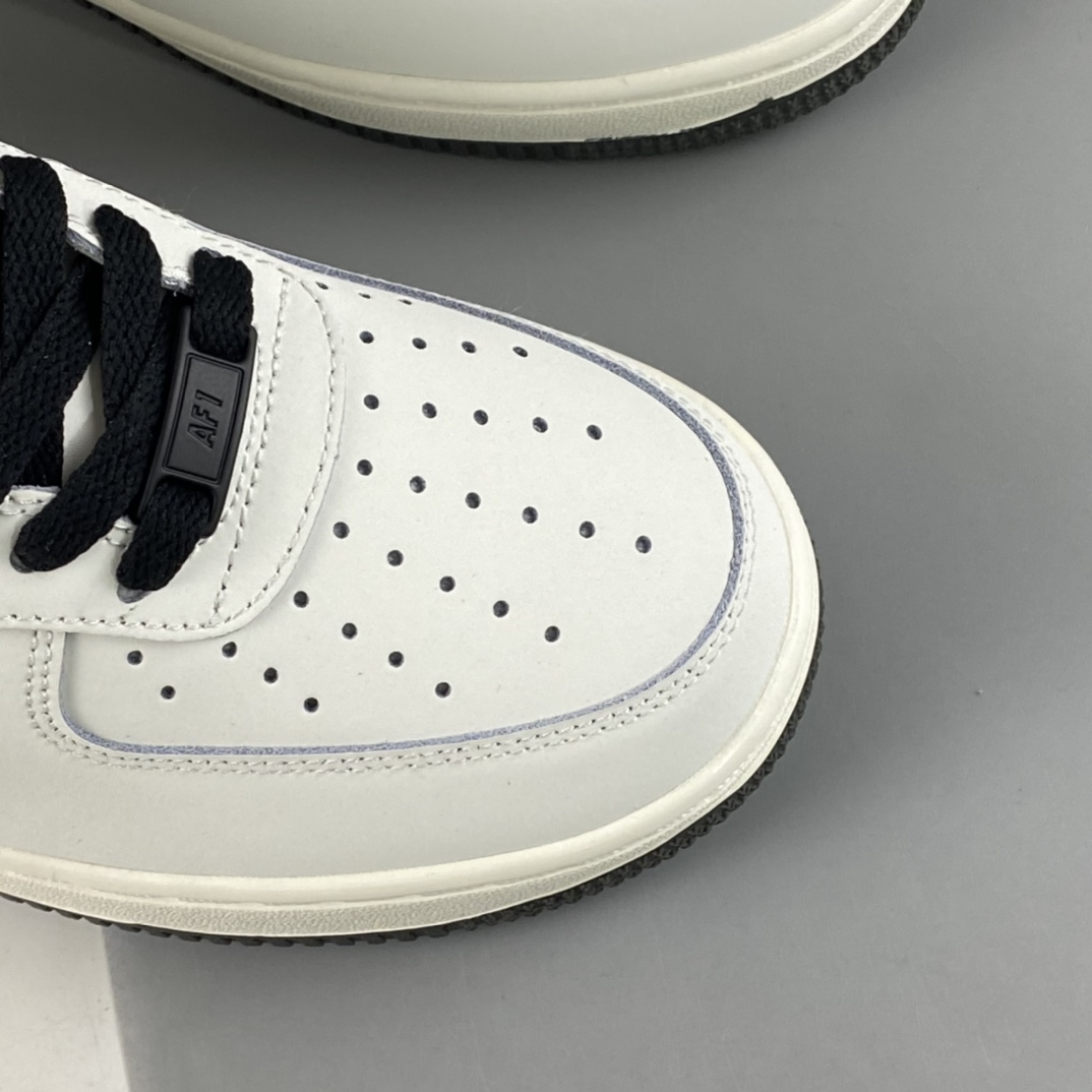 P220  Nike Air Force 1’07 Low 空军一号低帮经典休闲板鞋 CL2026-113