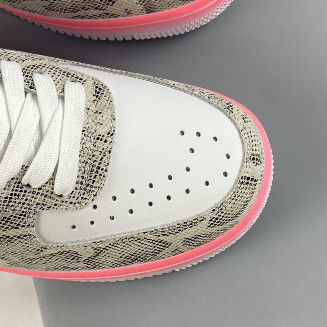 P180  Nike Air Force 1’07 Low 白粉蛇纹 空军一号低帮休闲板鞋 DV1031-030